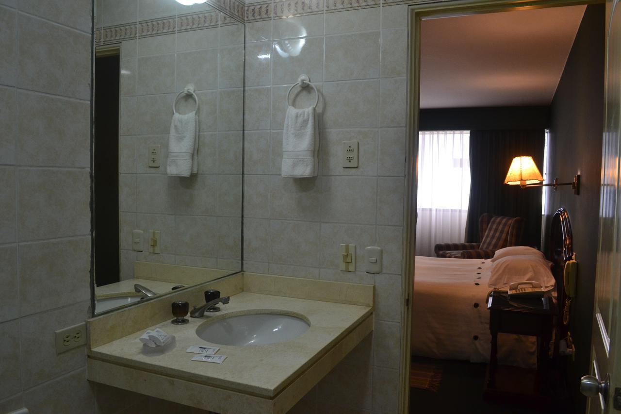 Suites Plaza Las Flores Λίμα Εξωτερικό φωτογραφία